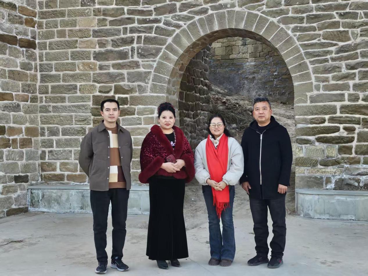 专家赴延安调研劳动教育实践 擘画红色基因与文化传承融合新路径(3)