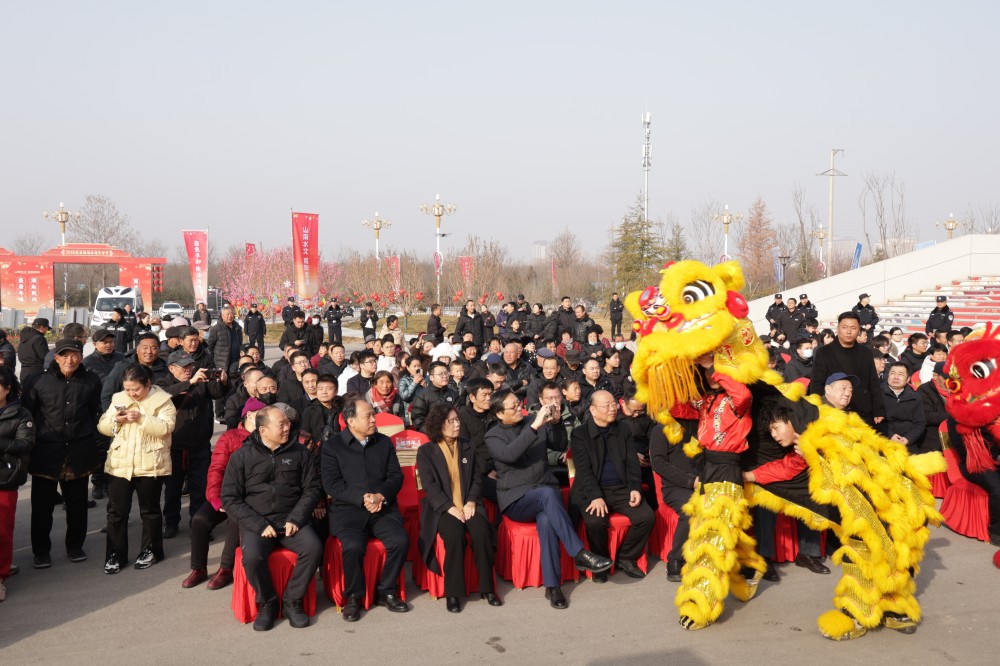 “盛唐年味 潮起乾州”乾县国潮非遗年货节盛大启幕 ——沉浸盛唐风韵 共享非遗年货(1)