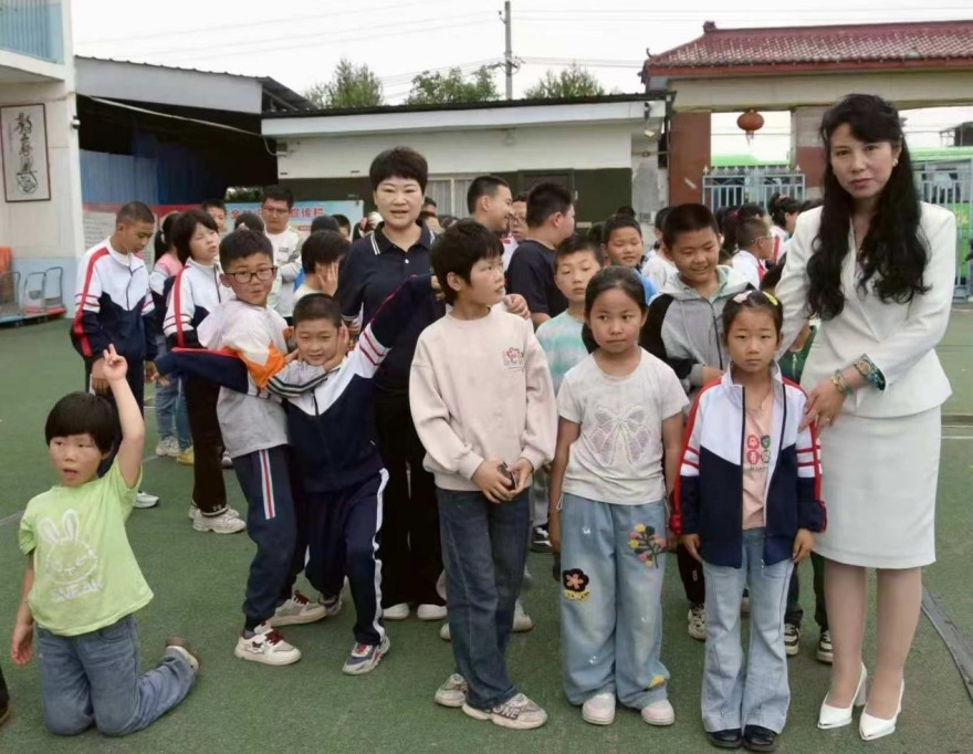 爱心助学润童心 非遗赋能暖校园 多方力量走进兴平牵手希望小学公益捐赠(8)