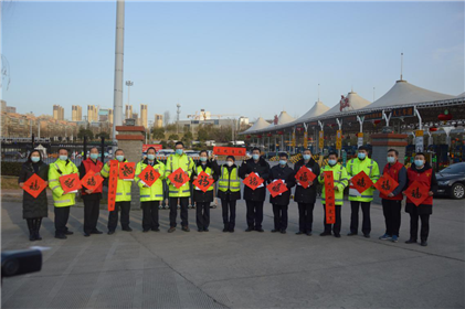 陕西：千名军休人浓墨抒情  万副新春联高歌盛世(5)