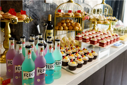 陕西中驰国际装饰工程有限公司乔迁庆典在高新绿地都市之门举行(4)