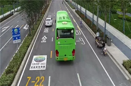 转发扩散！请不要占用十四运会专用车道(3)